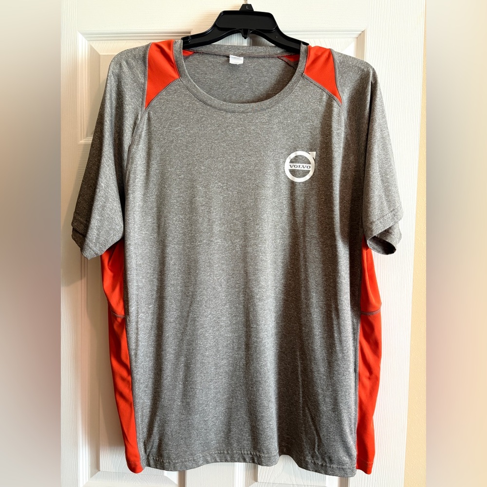 Gear For Sports Gray and Orange Short Sleeve Tee